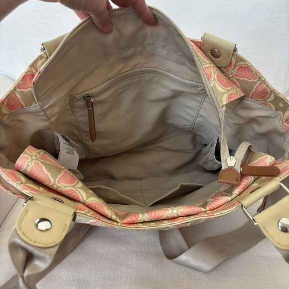 Petunia Pickle Bottom City Carryall Blooming Brixham Diaper Bag Pink Beige Chic - Picture 8 of 16